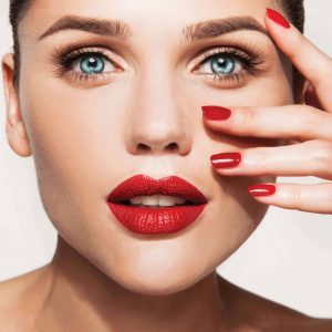 Read more about the article 3 RECIPES FOR GREAT HOLIDAY NAILS